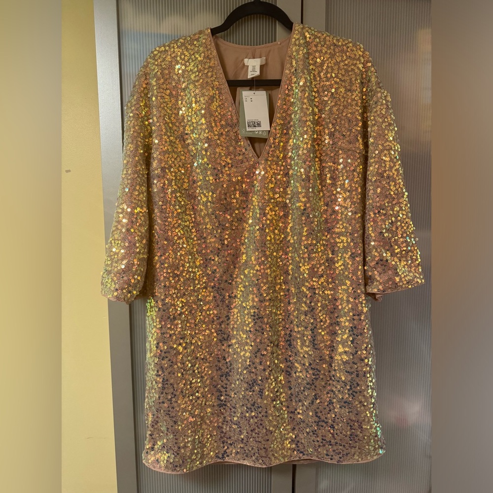 NWT H&M Rose Gold Sequin Dress